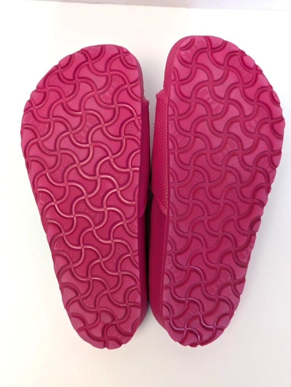 Birkenstock Barbados EVA Slides Hot Pink Women's Sz 8 Beach Essential Recovery - Picture 8 of 8